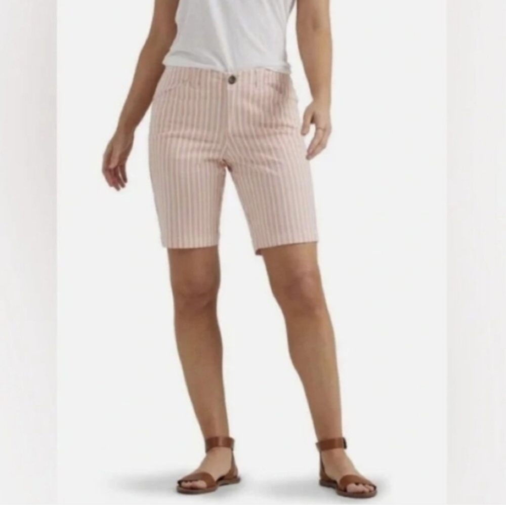Lee Women's Pink/ White Striped Bermuda Shorts 9" Inseam (18) NWT!